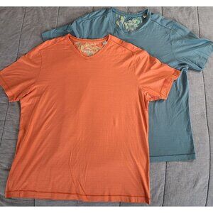 Tommy Bahama Men's XL V-Neck T-Shirts Coral Blue 100% Pima Cotton Tropical Print